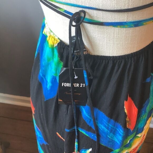 New Forever 21 Floral Maxi Dress 🌺‎ - Picture 9 of 11